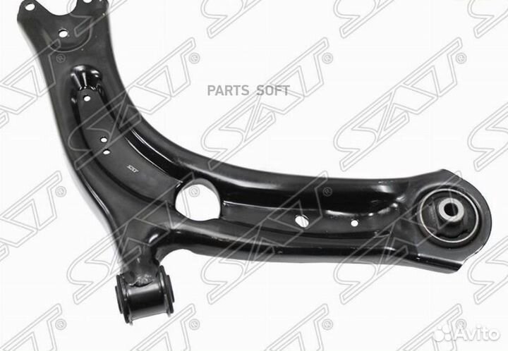 SAT ST-3Q0407152E Рычаг передний нижний VW passat