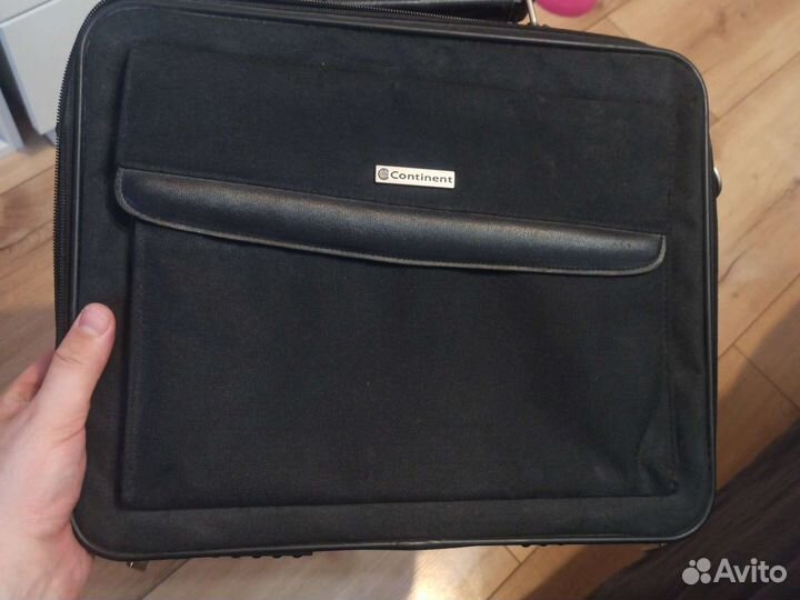 Сумка для ноутбука Continent CC-113