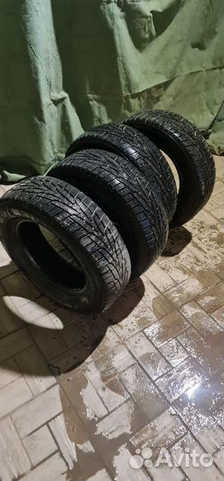 Kumho I'Zen KW22 185/70 R14