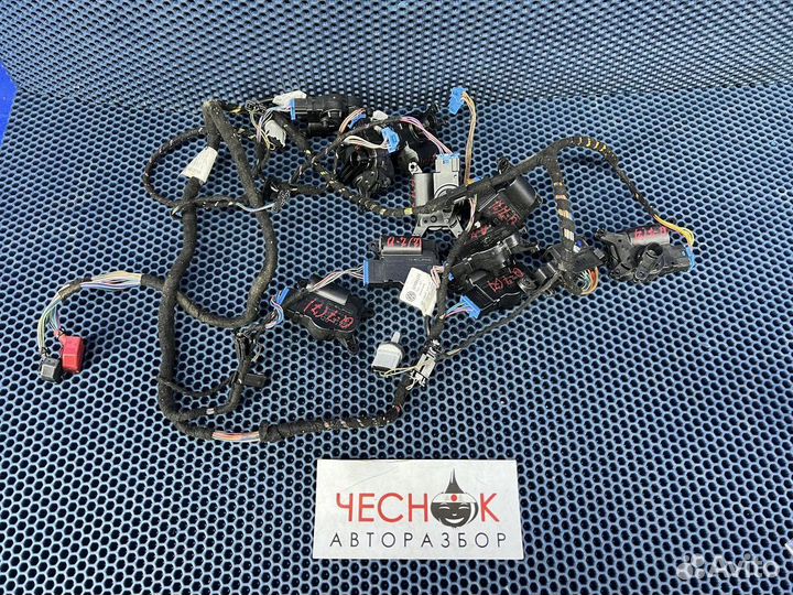 Привод моторчик заслонки печки Audi Q7 Touareg VAG