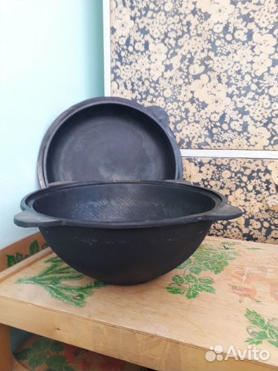 Казан чугунный