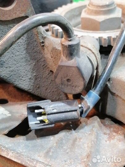 Ступица передняя правая Mazda Bongo Friendee SG5W