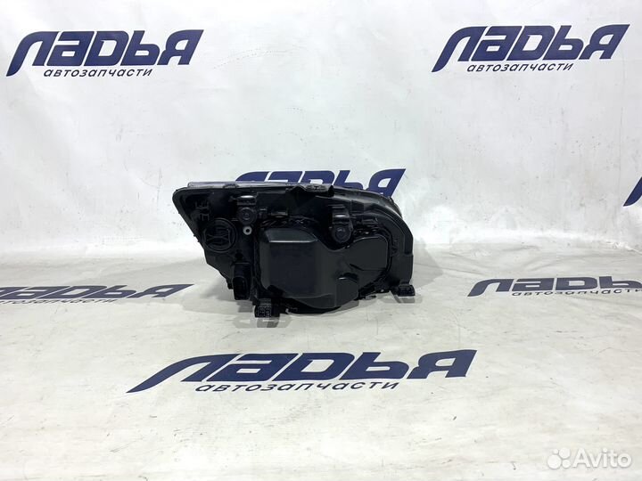 Фара Ford Focus 2(05-08) левая черная