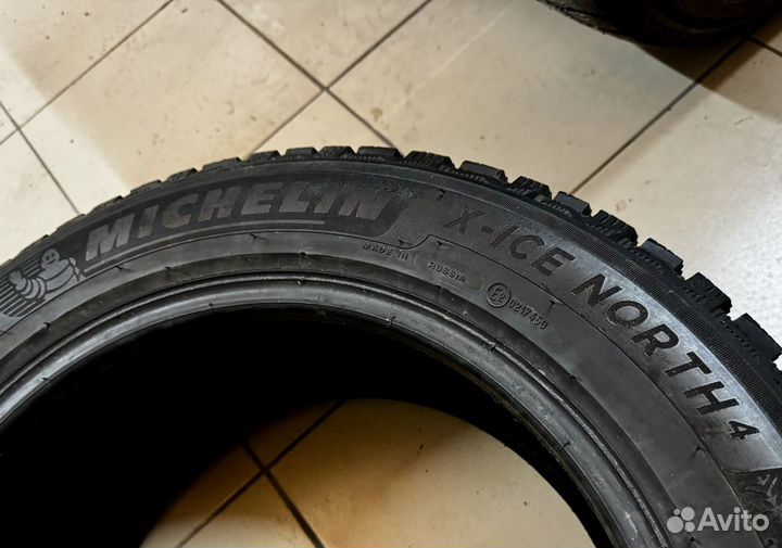 Michelin X-Ice North 4 225/55 R17