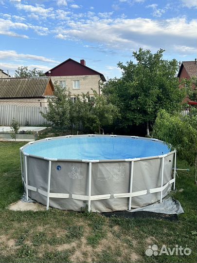 Бассейн