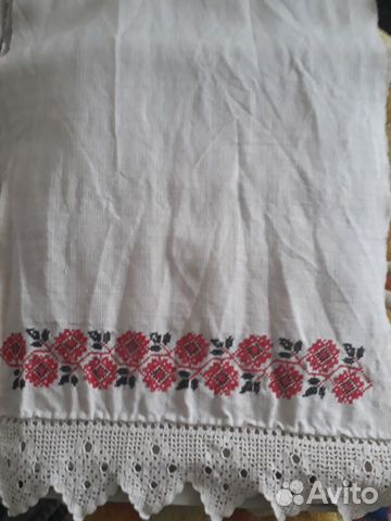 Домотканое полотенце с вышивкой и мережкой
