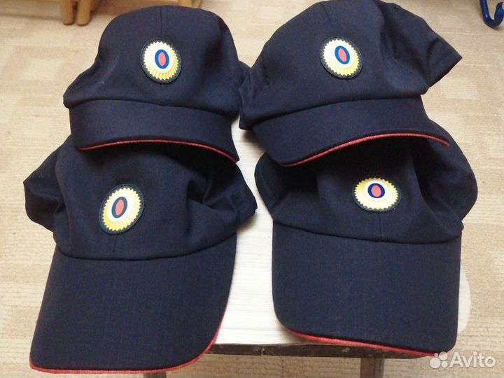 Кепка полицейского новая
