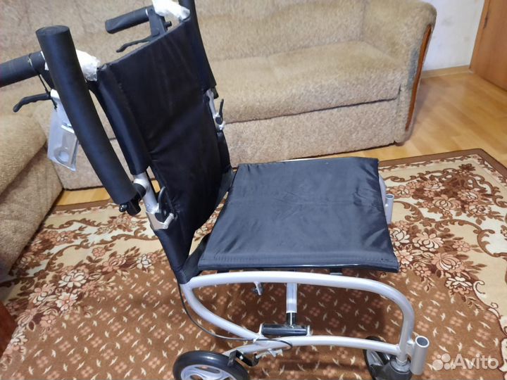 Инвалидное креcло-кaталка Оrtoniса Ваsе 115