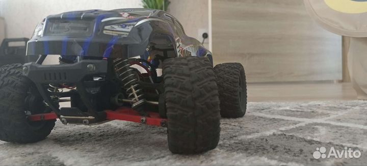 Машинка Smax на радио управление