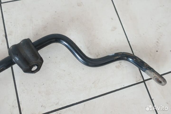 Стабилизатор передний Hyundai Solaris 1