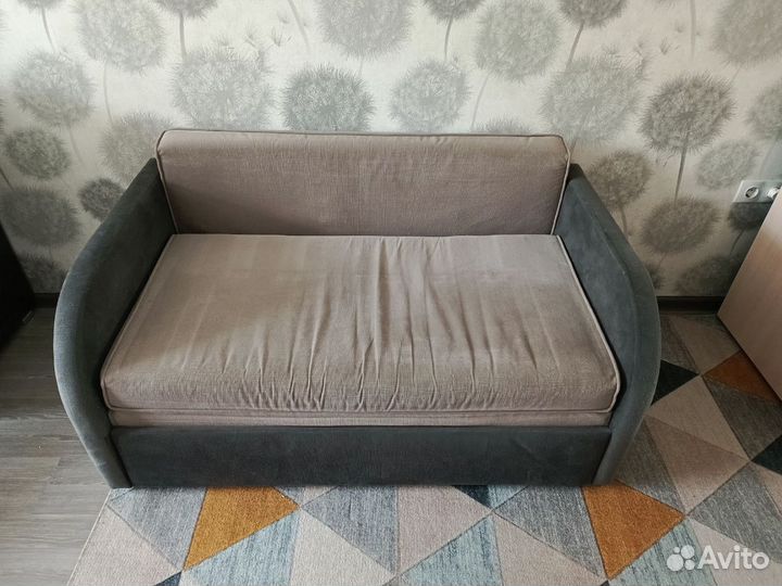 Детский диван бу