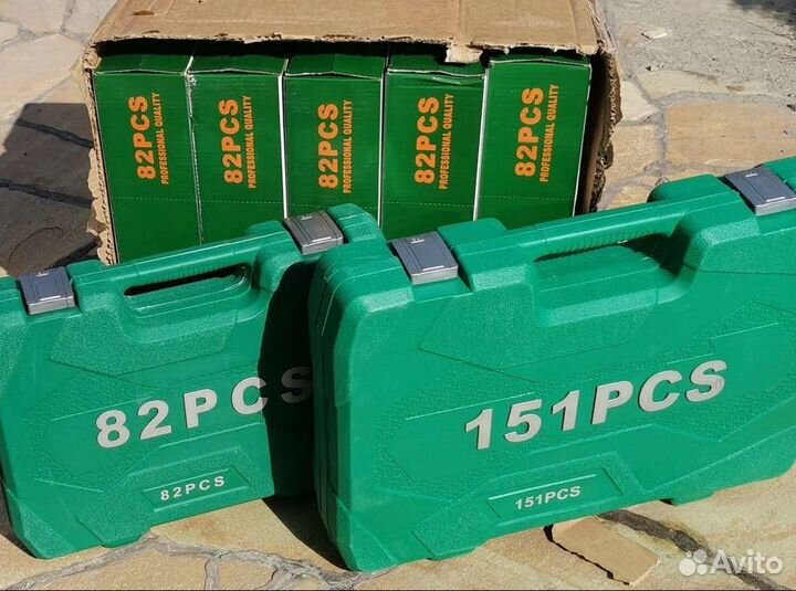 Набор ключей и головок с трещеткой