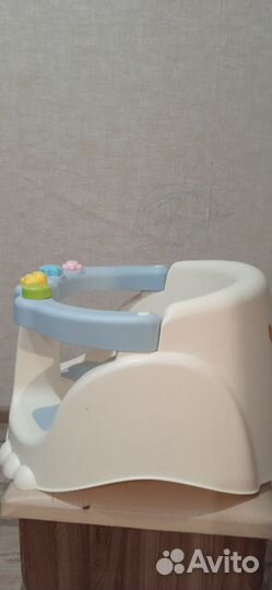 Стульчик для купания в ванной
