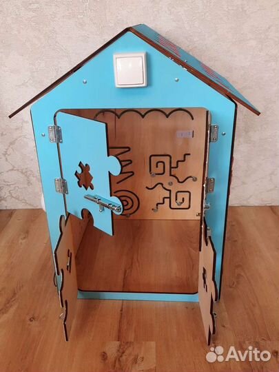 Игрушка Домик