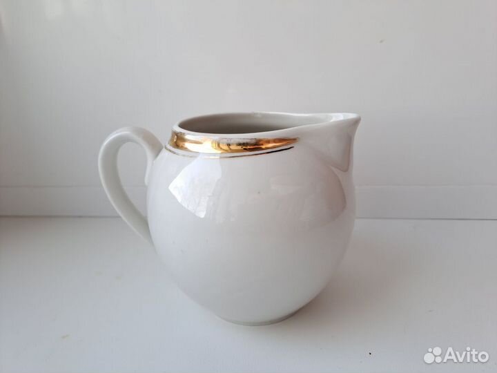 Молочник сливочник Первомайский фарфор