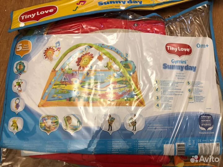 Детский коврик tiny love