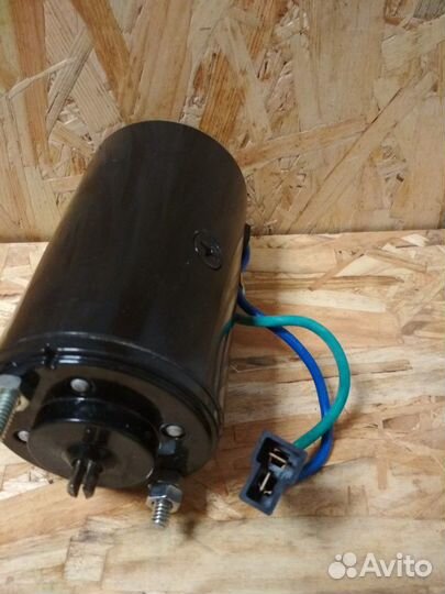 Трим мотор 380361, 382138, 382220 Johnson Evinrud