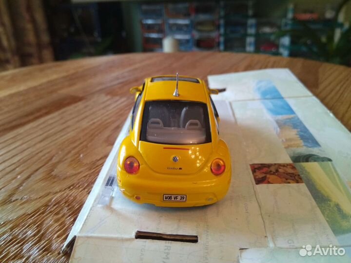 Volkswagen New beetle 2002, 1/43, Cararama