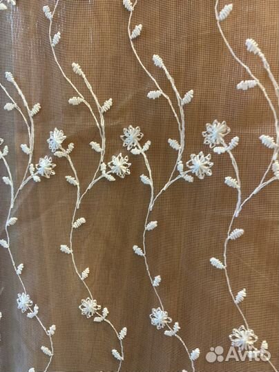 Тюль с вышивкой