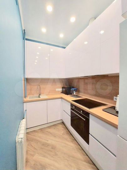 2-к. квартира, 60 м², 4/9 эт.