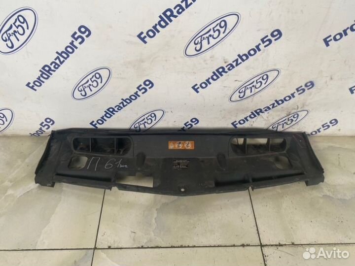 Воздухозаборник Mercedes-Benz C-Class W204