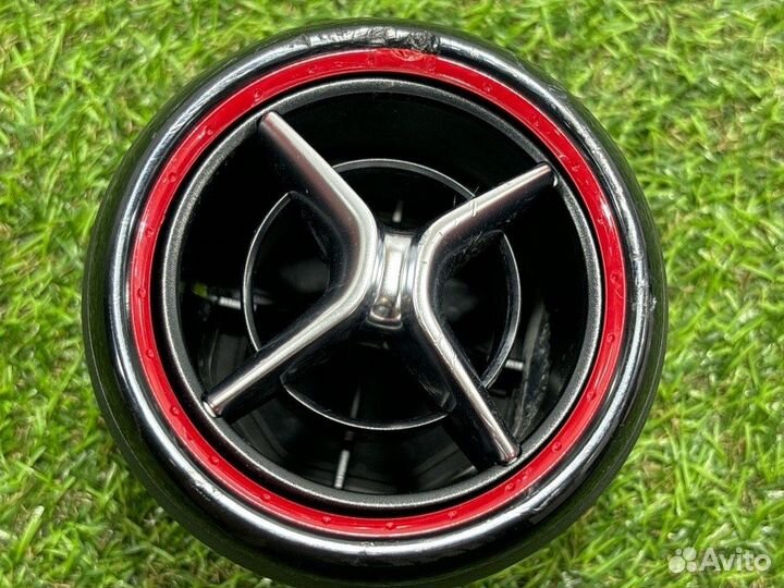 Дефлектор воздушный Mercedes-Benz A-Class W176