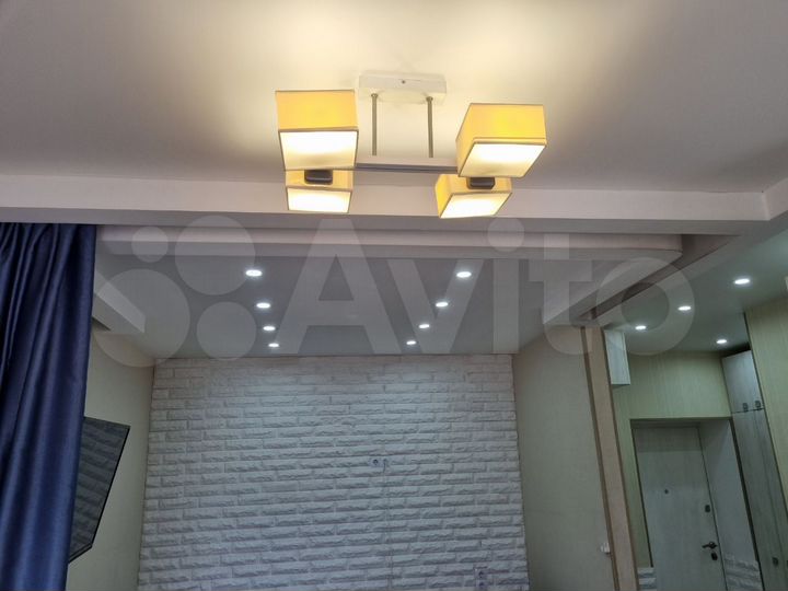 2-к. квартира, 42 м², 5/5 эт.