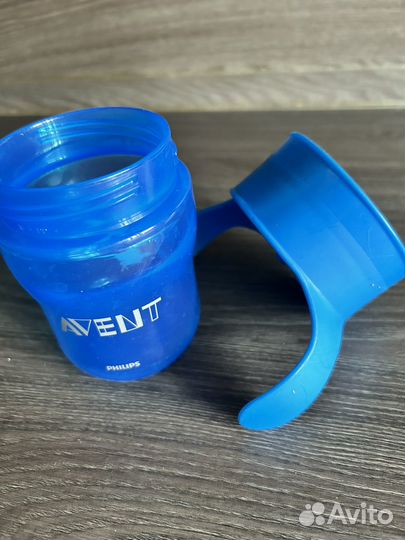 Поильник avent