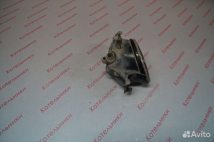 Nissan 26150-89985 Фара противотуманная правая