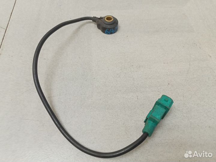 Датчик детонации Пежо 406