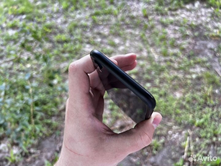 iPhone Xr, 128 ГБ