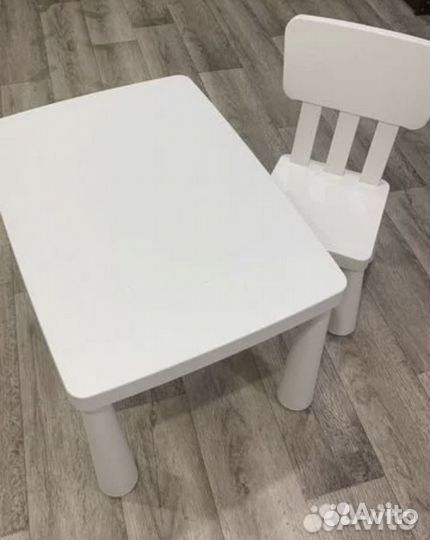 Продаётся детский стол и стул IKEA маммут