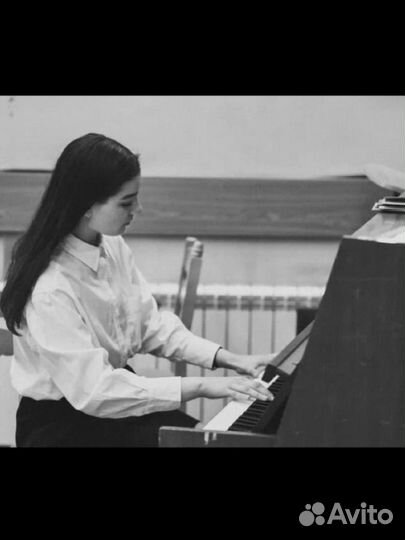 Преподаватель по фортепиано