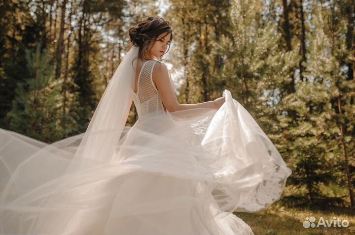 Аренда или продажа Свадебное платье со шлейфом