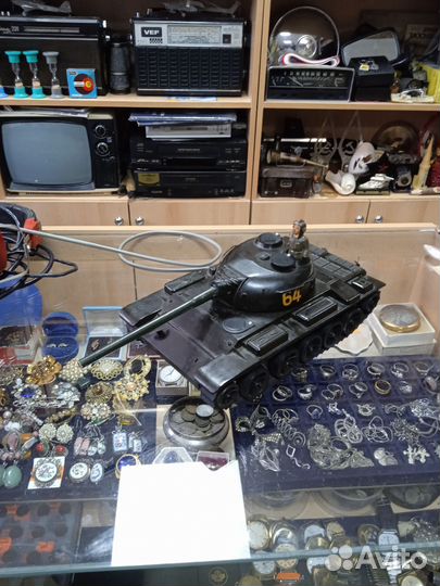Игрушка СССР т-64 танк