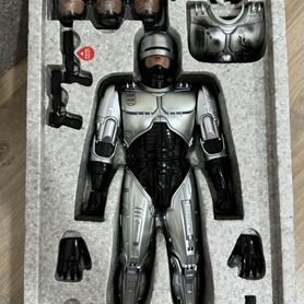 Hot toys Robocop