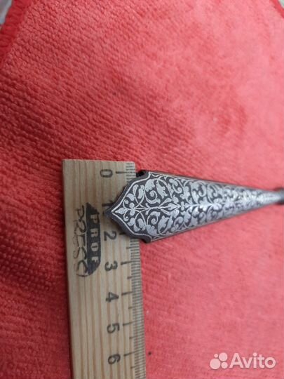 Деталь от кинжала серебряная насечка