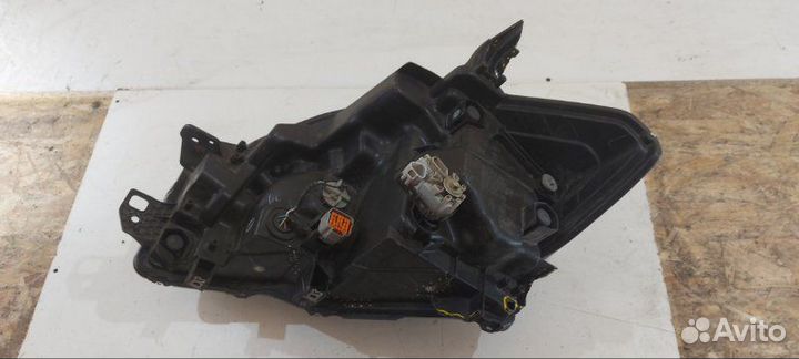 Фара светодиодная передняя правая Suzuki Sx4 2