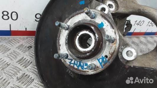 Ступица передняя правая opel astra GTC (7MA13N901)