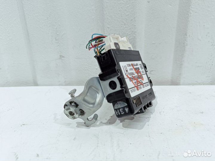 Блок управления светом Toyota Camry XV50 2AR-FE