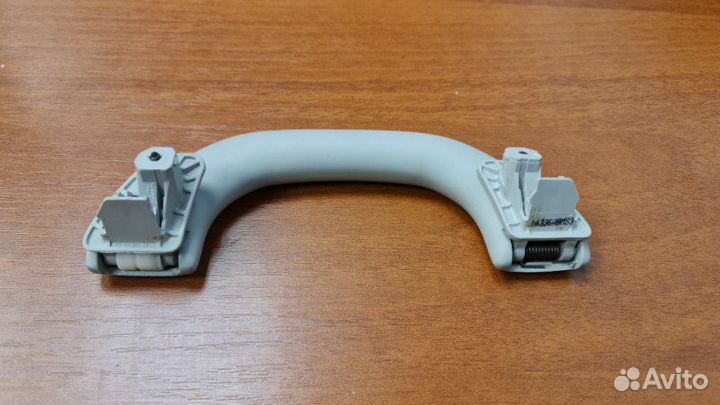 Ручка потолочная передняя Volkswagen Passat B6