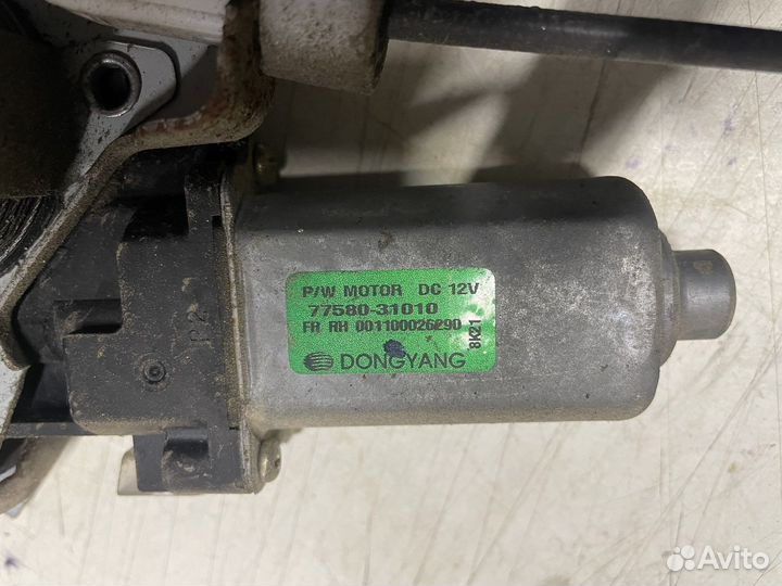 Стеклоподъемник передний правый Almera Classic B10