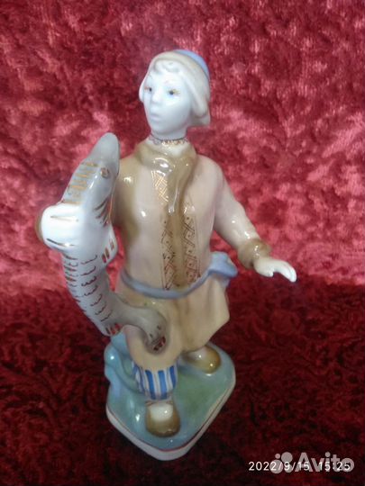 По щучьему веленьюи Иванушка с ларцом