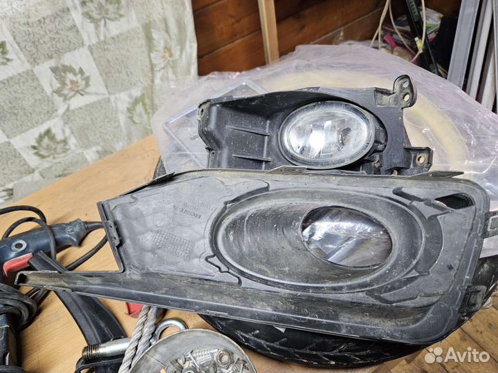 Туманки на Honda Fit Shuttle