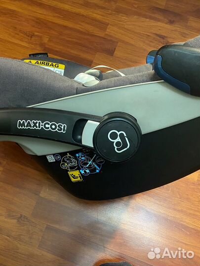 Детское кресло Maxi Cosi Pebble Plus
