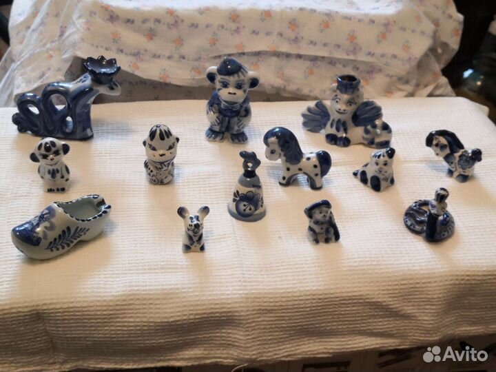 Фарфоровая посуда гжель