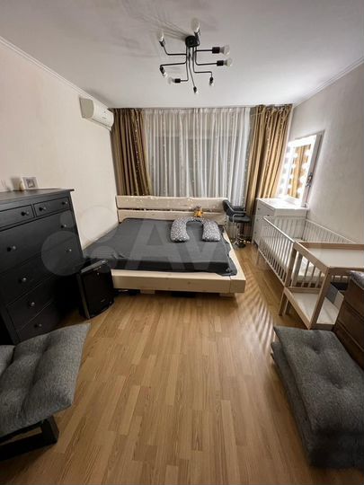 3-к. квартира, 63,3 м², 1/10 эт.