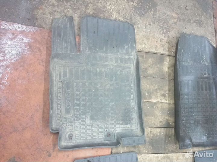 Кия рио3 коврики салона