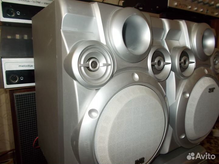 Акустика JVC, 10мас, Илга