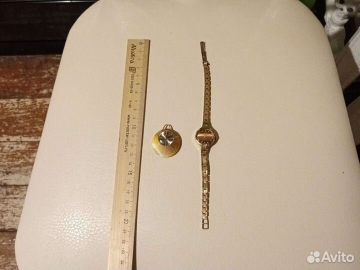 Часы наручные женские позолота клеймо